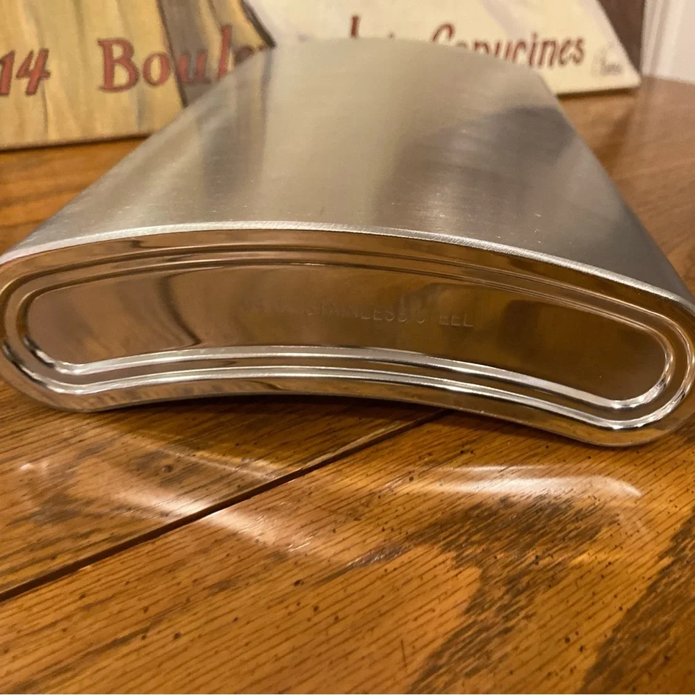 Flask Stainless Steel Oversized 64 oz NIB - Picture 3 of 5